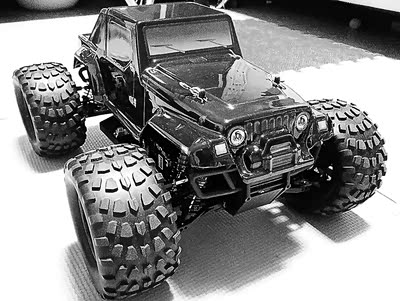 【支持英朗论坛】放毒:1:10遥控大脚车