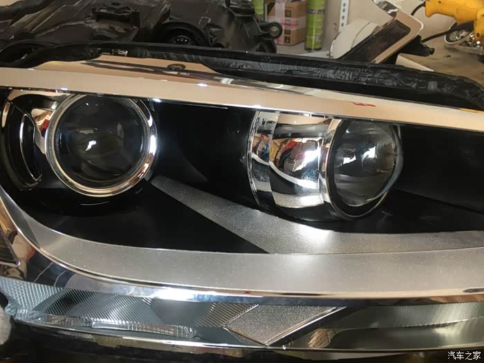 小腾冷酷帅气大众速腾升级改装四透镜