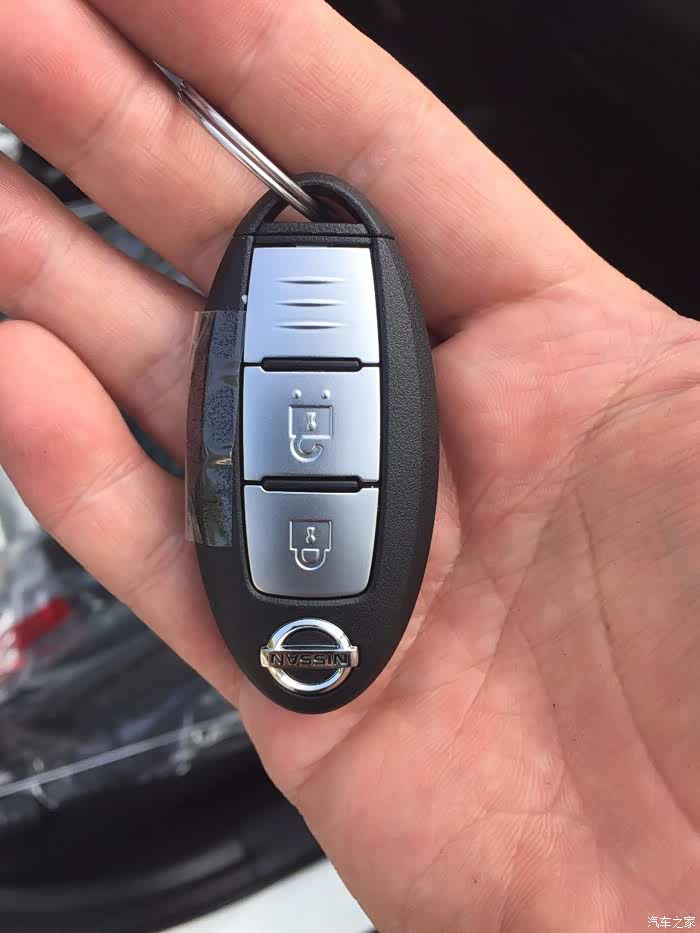 中原17款奇骏提车记--美图多多,交作业了