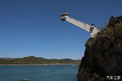 金海湖蹦极图片