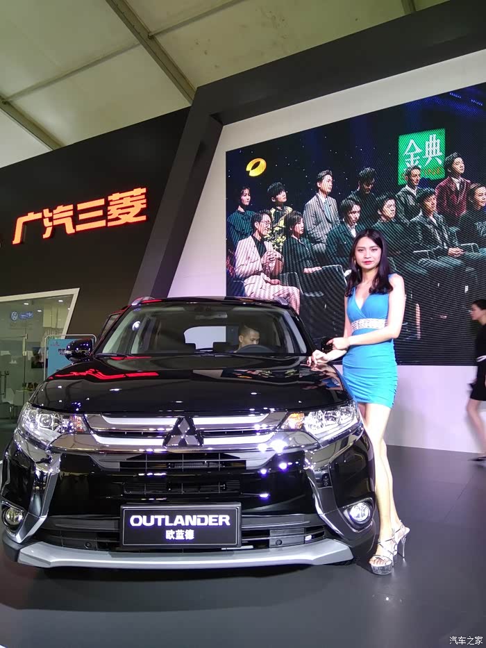 51广州体育馆国际会议中心车展