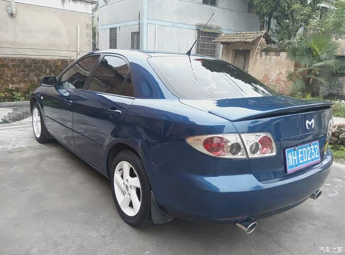 05年1月  红旗ca7200at  路过!