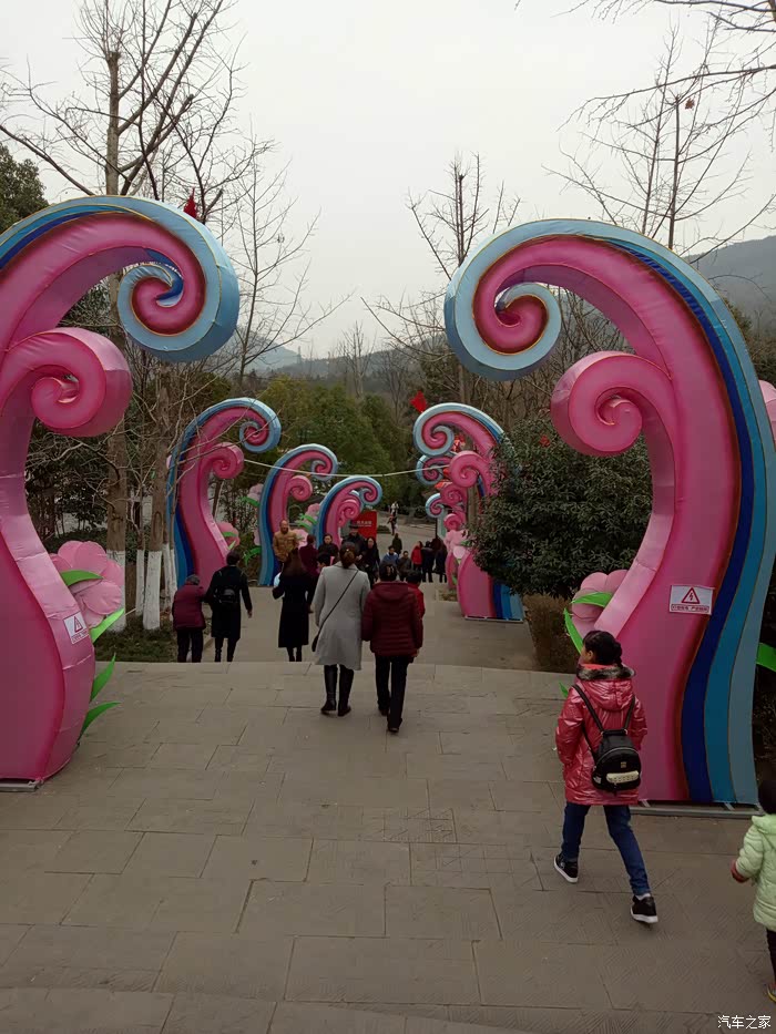 四川cs35车友会恩宠之星湿地公园游览广元灯会