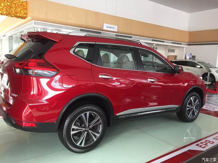 奇骏红色怎么样