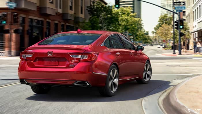 十代雅阁即将到来红色高清图首发