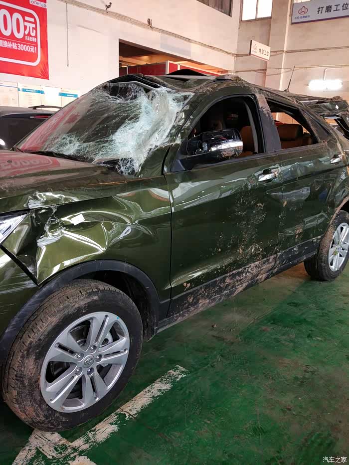 长安cx70清晨车祸,逝者安息!