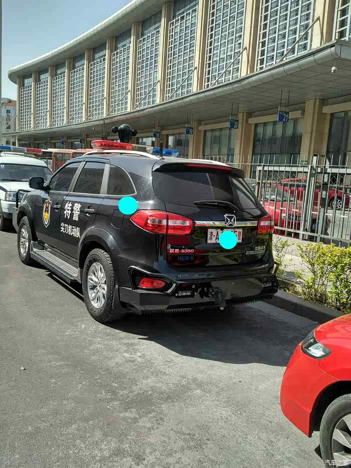 天津特警更换mux警车