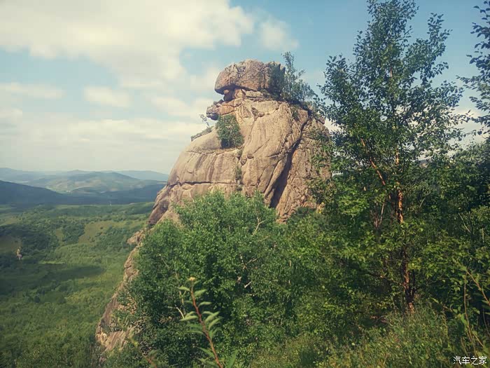 坚持就是胜利勇攀喇叭山上喇叭峰持续更新