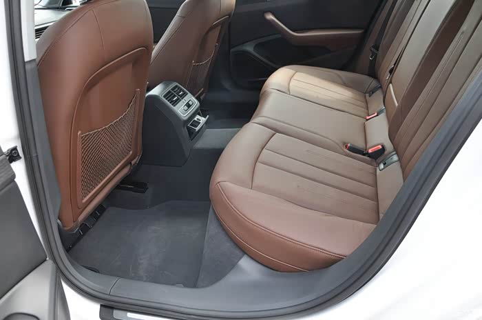 【直击奥迪峰会暨新a4l上海发布,试驾多角度图片观感】-深蓝作业