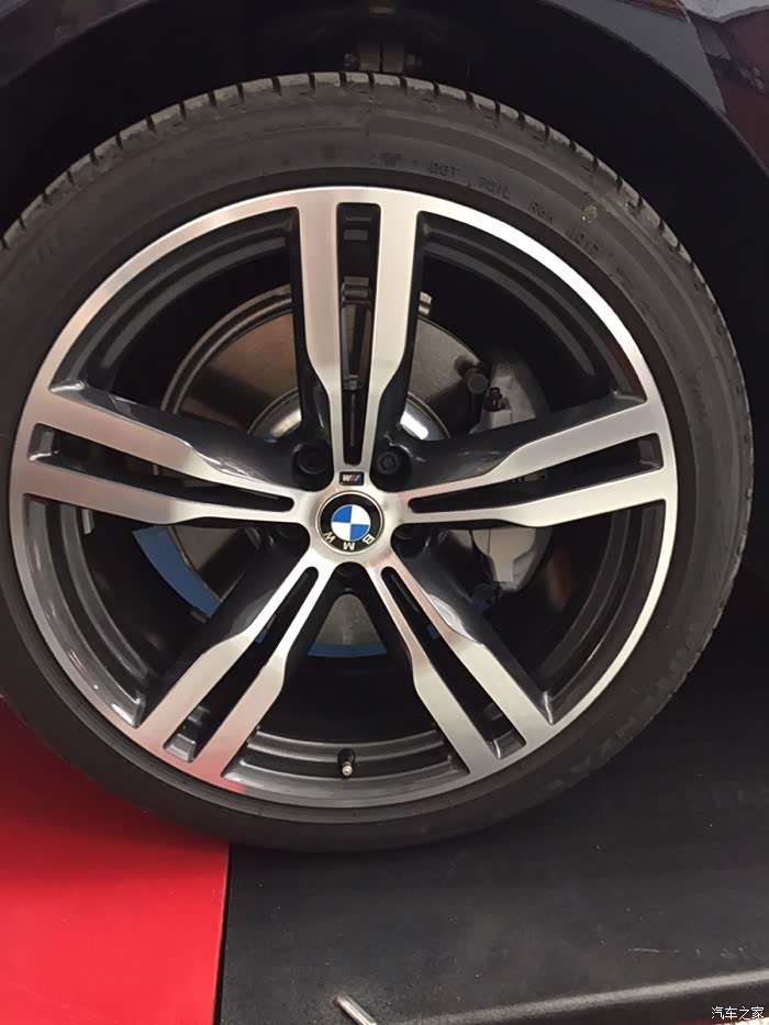 2017款宝马730m运动版648轮毂迟到作业求认证