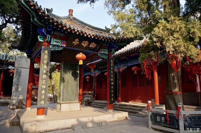 访最古老的庙比干庙