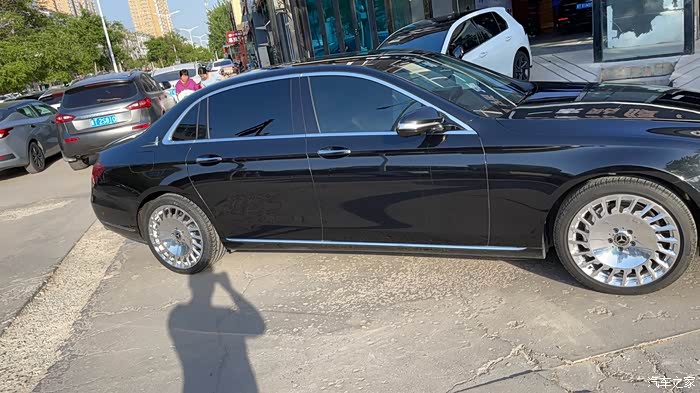 【图】e300想改轮毂子 有经验的来_奔驰e级论坛_汽车之家论坛