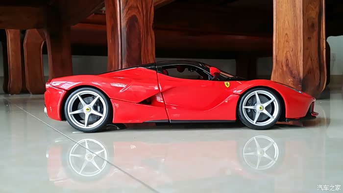 法拉利拉法拍摄.