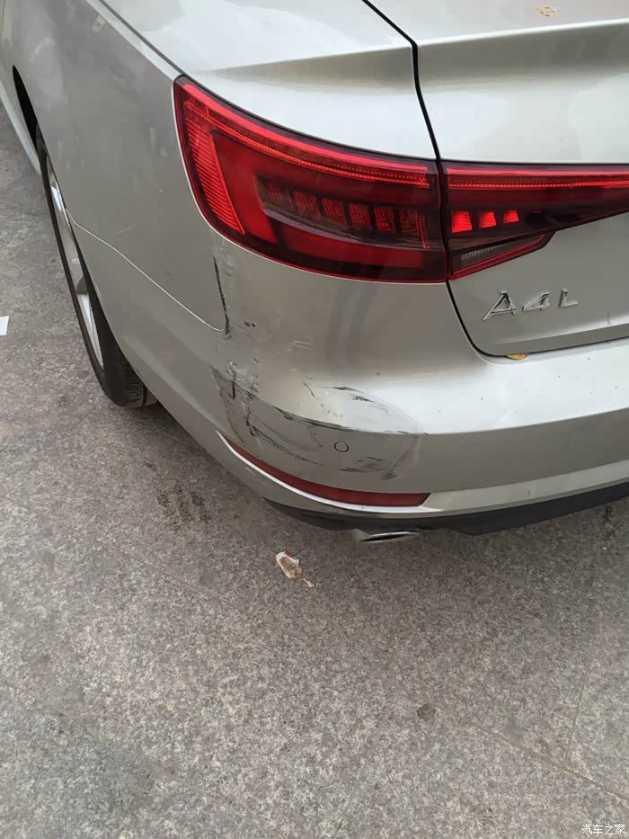 【图】b9新车不知道被什么刮了_奥迪a4l论坛_汽车之家论坛