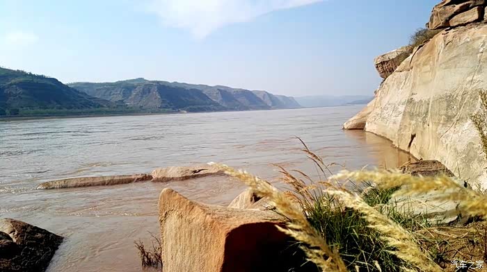 黄河岸边