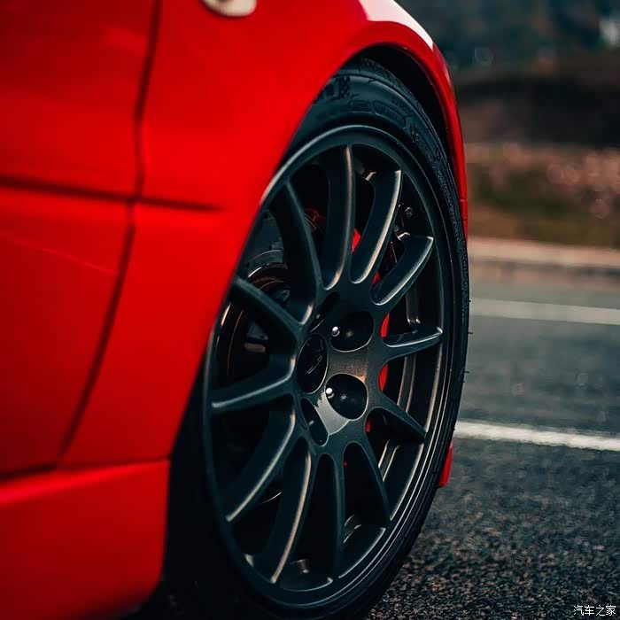 三菱evo9mr土屋圭市曾说世界上最强的车还是evo