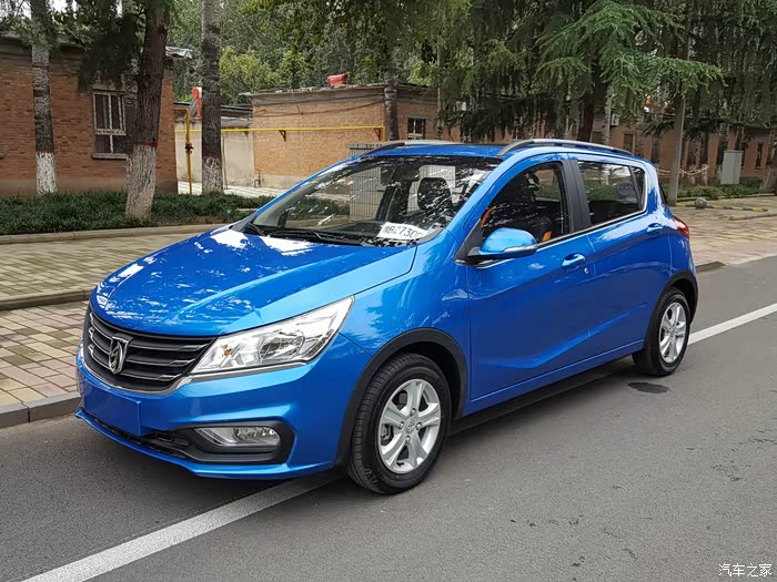 【图】蓝色310豪华版提车了,过两天交作业_宝骏310论坛_汽车之家论坛