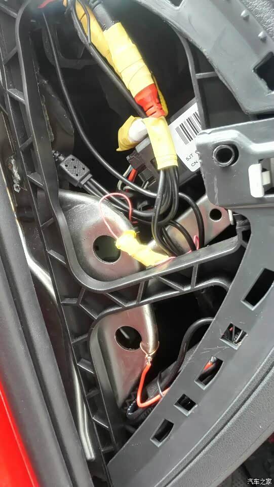 用一根粗点的线临时接地一下,黑色地线接这个粗的接地线上.