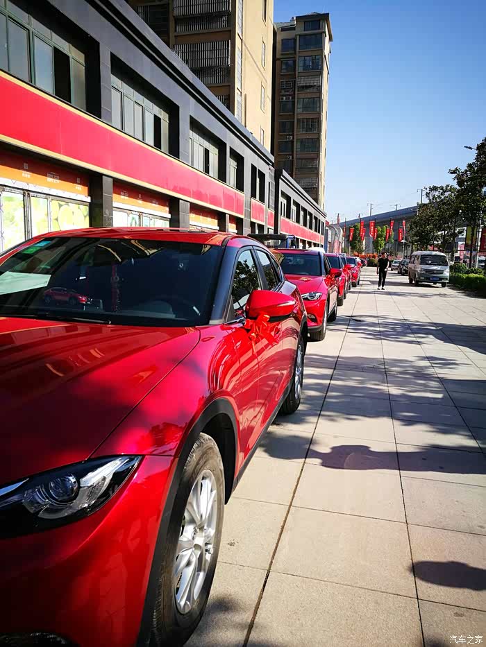 《河南钢丝车友会》最美的魂动红～车友结婚车队小记