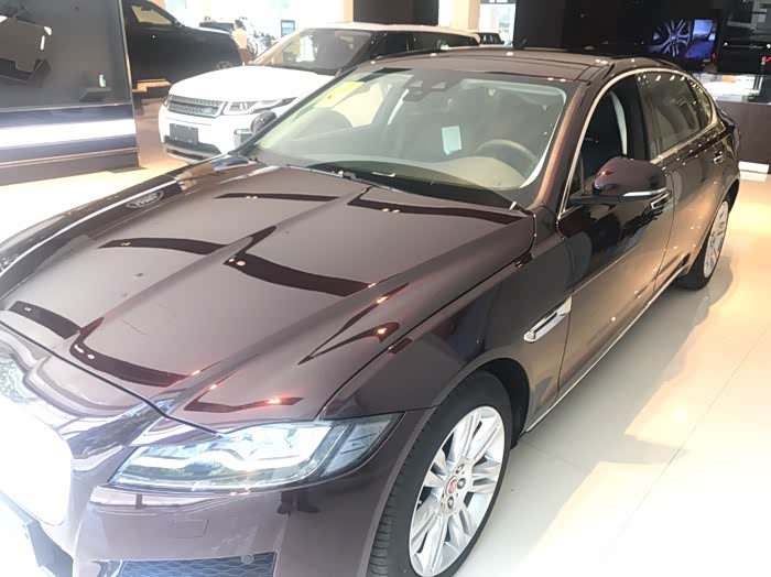 【图】低调优雅 武汉提xfl剧院红 大量美图 最后老婆镇楼_捷豹xf/xfl