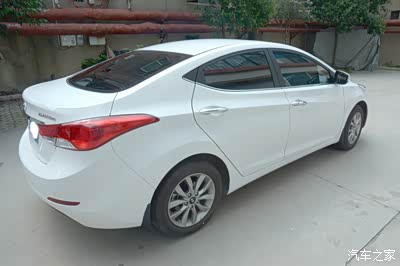 现代朗动 15款1.6l手动领先型 提车上路 全程详解