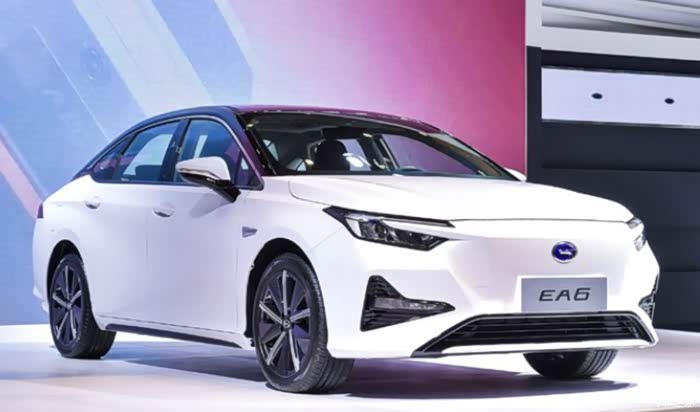 中文名绎乐广汽本田ea6上市1678万起售续航510