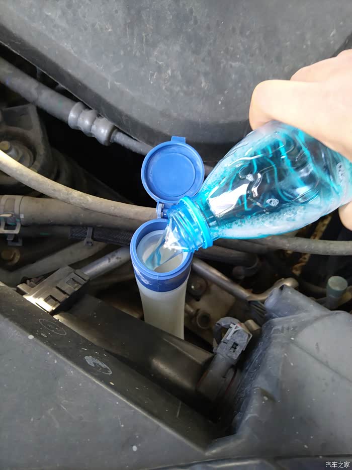 上海长安车友会自制冬季除冰防冻玻璃水