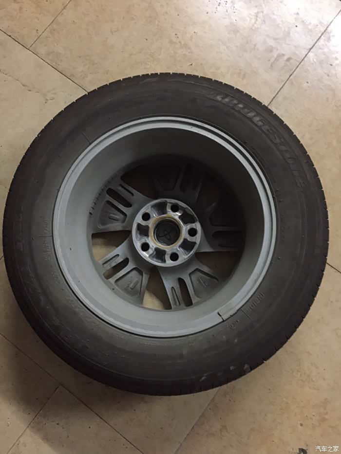 出卡罗拉轮胎19565r15