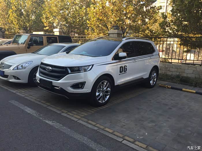 白色锐界加腰线好看吗