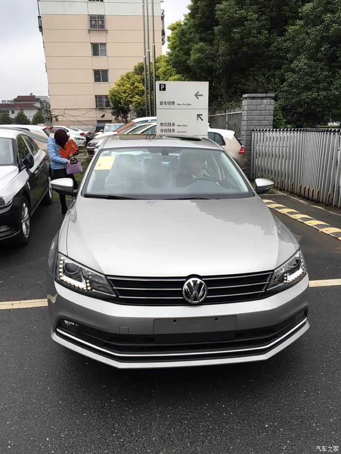 速腾银色好看不选什么色