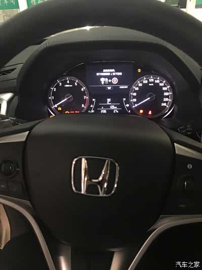 买台urv在中国最堵城市奔跑千里后的深度油耗报告及隐藏小功能_本田ur