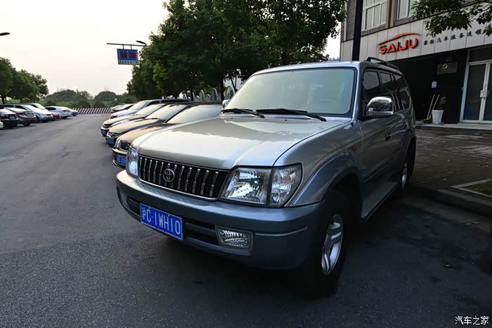 淘了一台lc95霸道2700车库党值不值