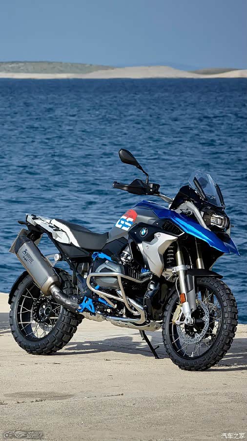 新一期壁纸是大热的宝马r1200gs系列鸟迷们不可错过哦