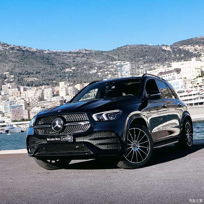 gle 350d amg line 车灯就是这么有杀伤力!