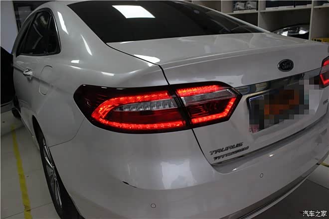 15金牛座改装原厂满月内侧尾灯