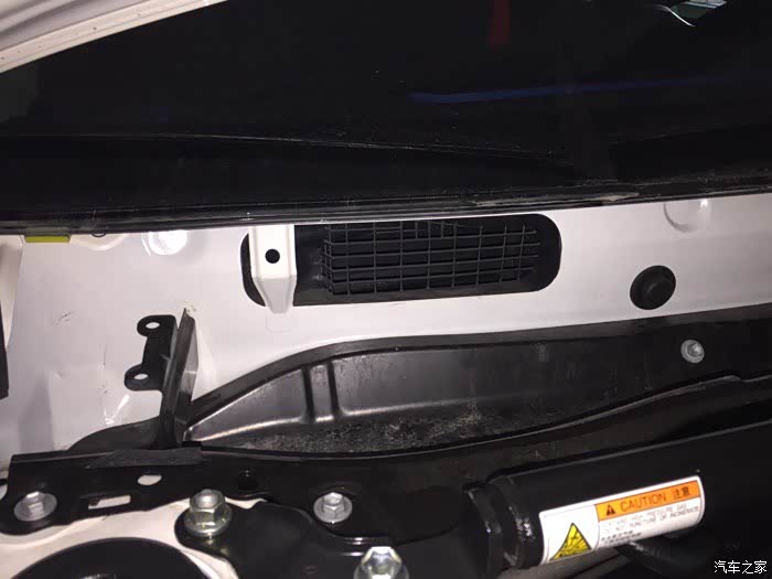 七代凯美瑞的外循环与内循环风口