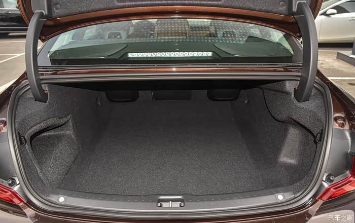 入门也豪华,沃尔沃s90 t4智逸版提车