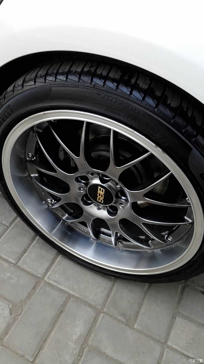 借贵宝地出一套日本bbs锻造19寸轮毂