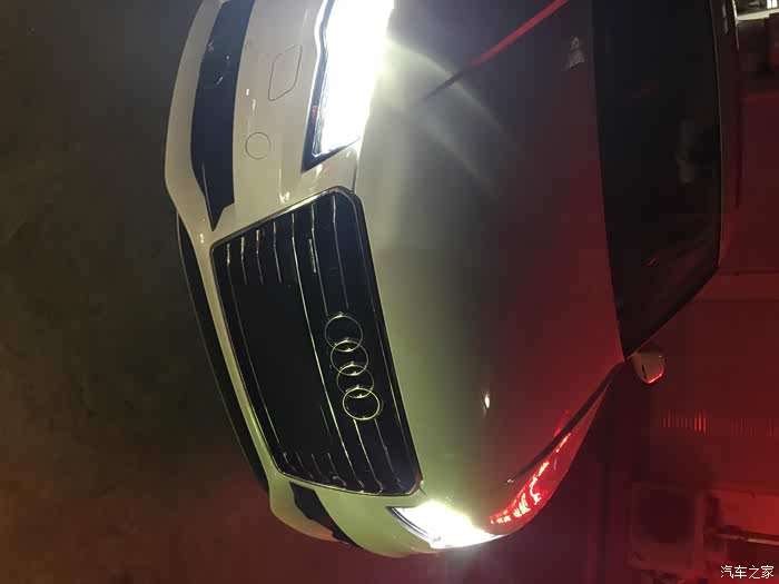 新款上市前,怒提14款50豪华,处子贴终献低调的奢华——奥迪a7