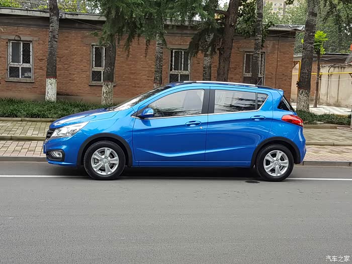 【图】蓝色310豪华版提车了,过两天交作业_宝骏310论坛_汽车之家论坛