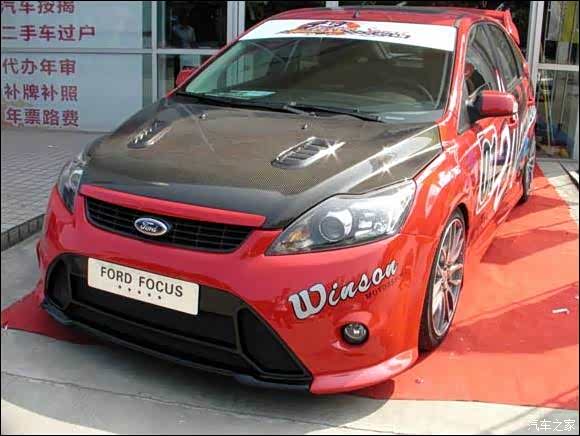 09款三厢福克斯改rs前包围,侧裙,05款三厢运动版后包围(多图)