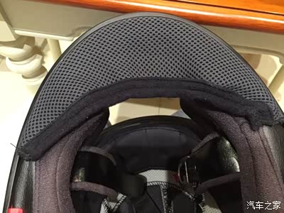 Shoei X12和Arai RX-7X的对比(多图)