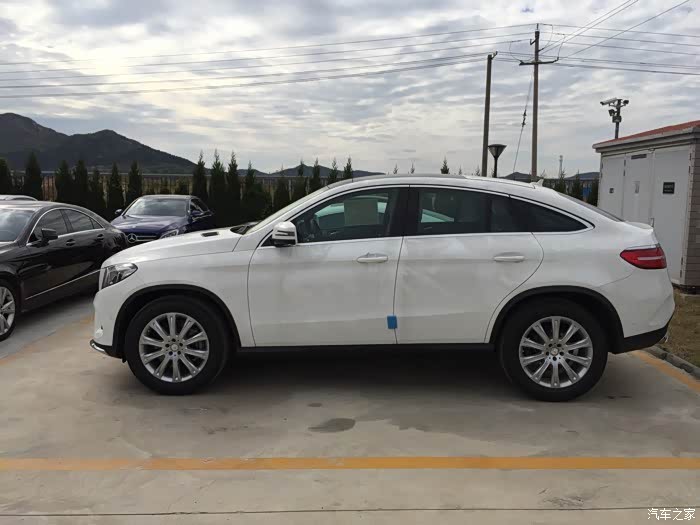 【图】gle运动,白色实车._奔驰gle论坛_汽车之家论坛