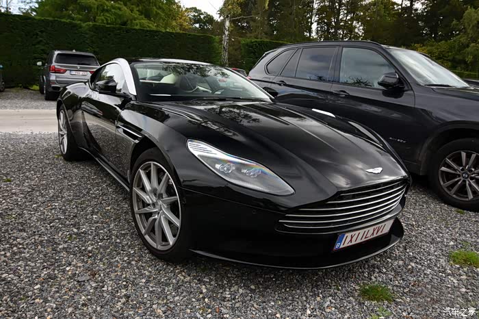 阿斯顿马丁db11颜值在线