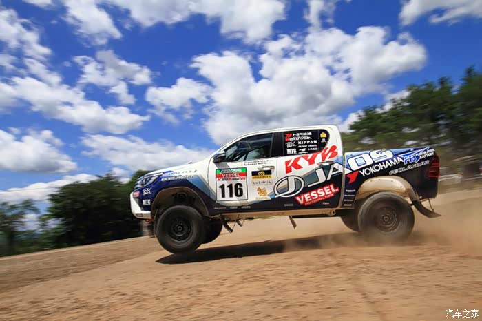 jaos打造丰田hilux皮卡拉力赛车全过程