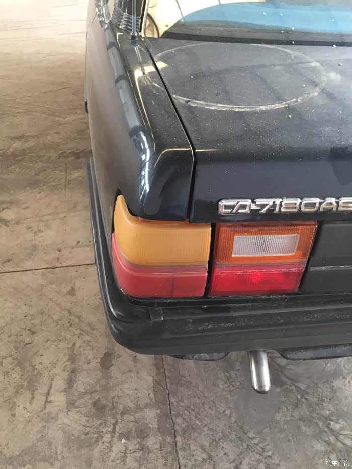 刚收的一台红旗7180ae