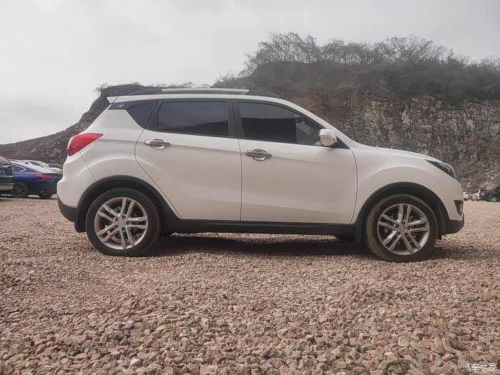 【图】风景怡人的蓝月湖_长安cs35论坛_汽车之家论坛