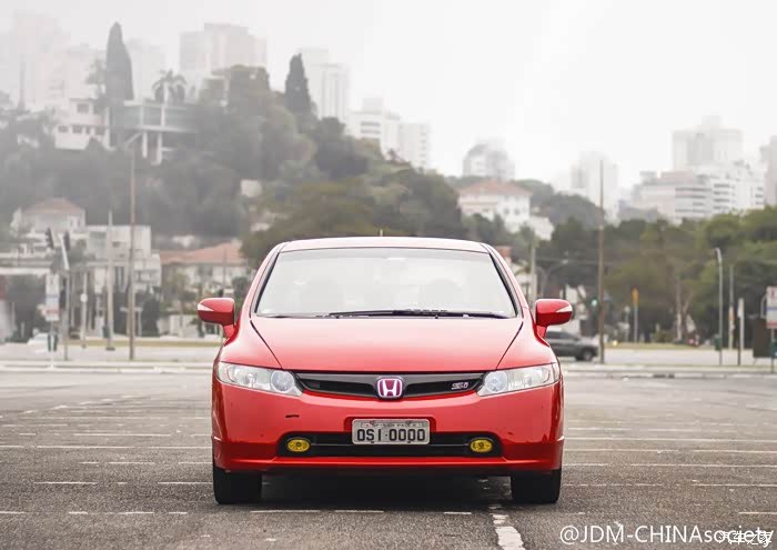 修修补补三年又三年假的美版八代思域si