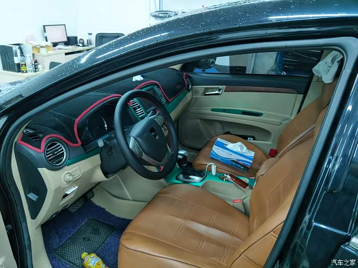 荣威350内饰改装