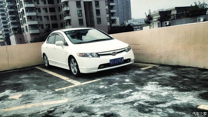 修修补补三年又三年假的美版八代思域si